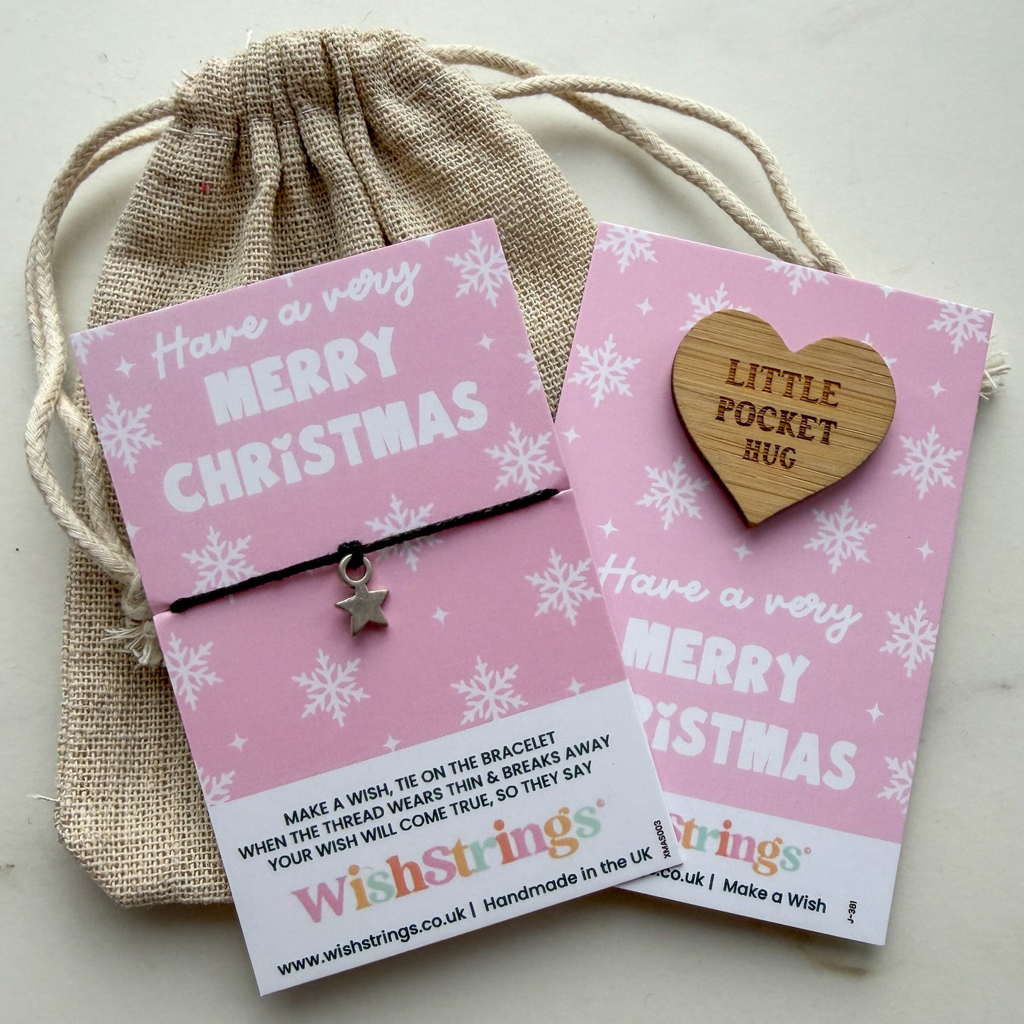 Have a Very Merry Christmas Gift Bundle – Wish Bracelet & Pocket Hug Token | Snowflake Design Bracelet, Pocket Hug & Gift Bag | £6.99