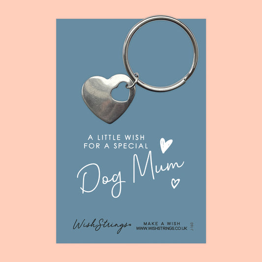 Dog Mum - Heart Keyring