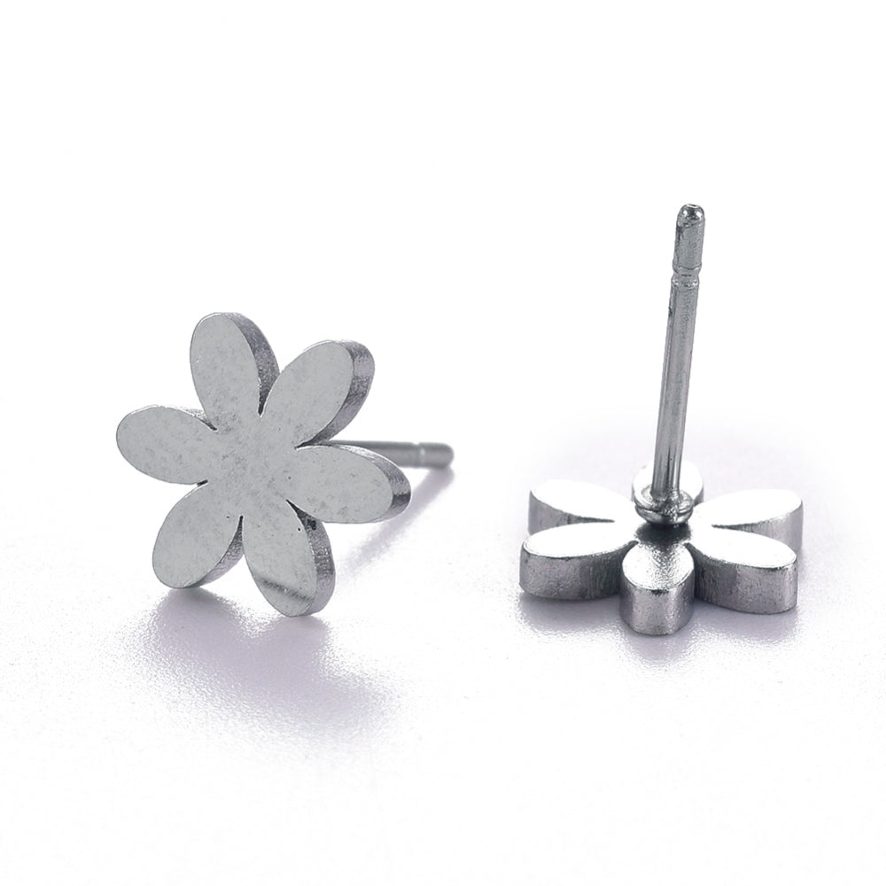 Silver Flower - Stud Earrings